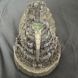 Lord of the Rings Minas Tirth Exclusive DVD Collectible Scale City Sideshow Weta